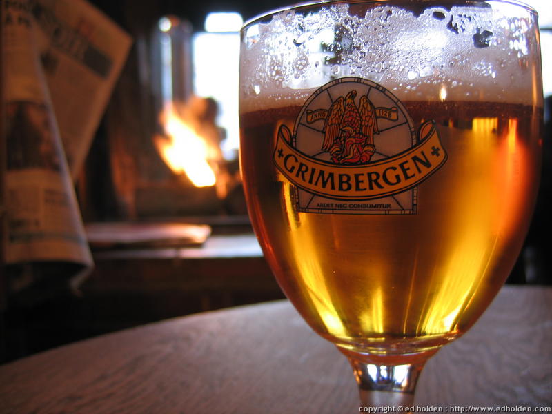 IMAGE(http://www.edholden.com/images/photos/20060212-077%20-%20Grimbergen%20beer%20in%20Grand%20Place%20bar%20in%20Brussels.jpg)